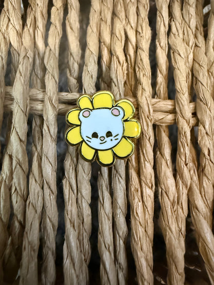 SKZOO Hyunjin Flower Hard Enamel Pin